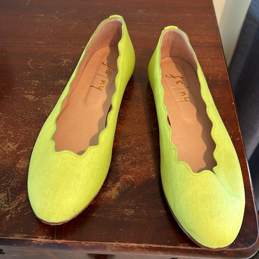 fs/ny French Sole Green waxed cloth Ballet Flats